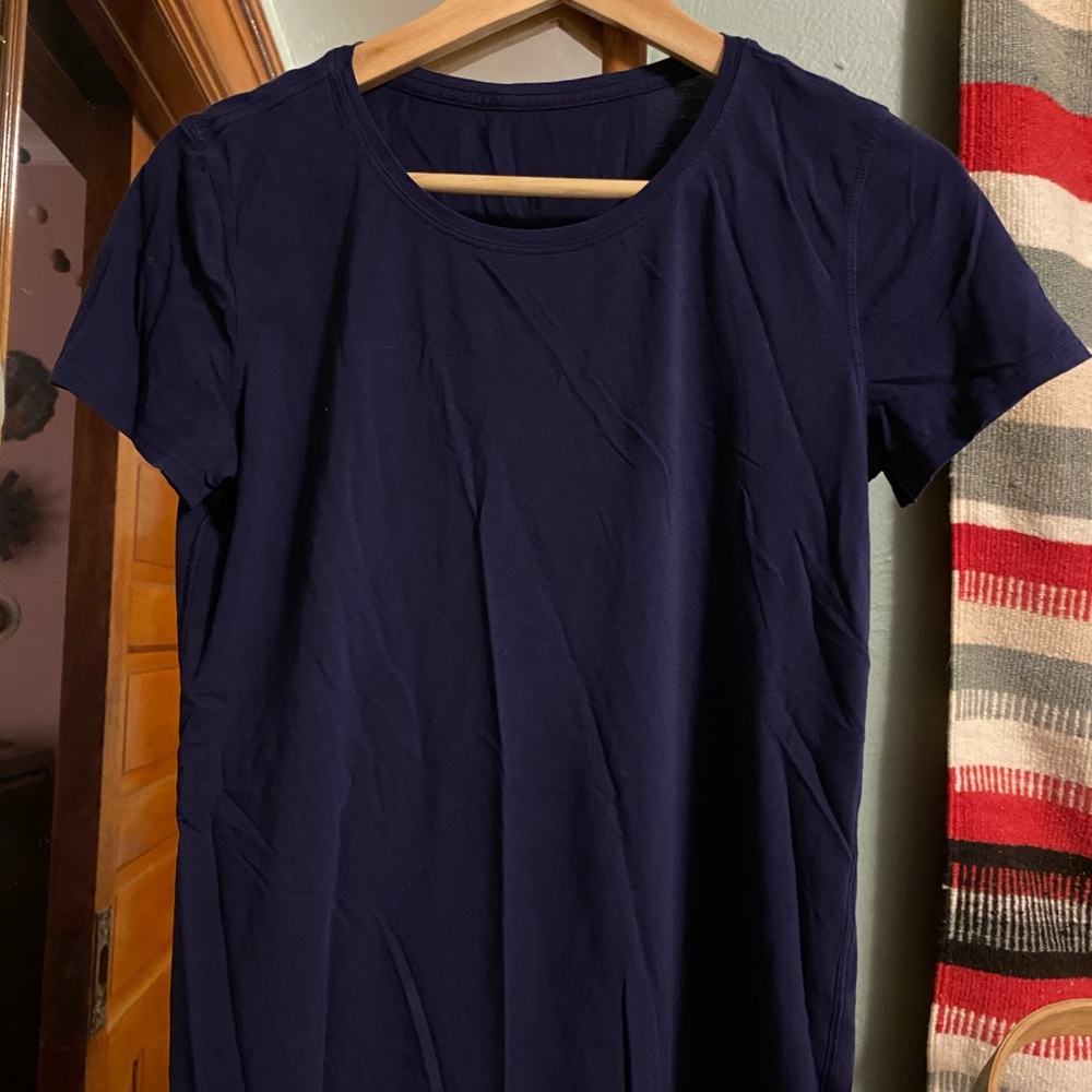 Lululemon Navy Tee